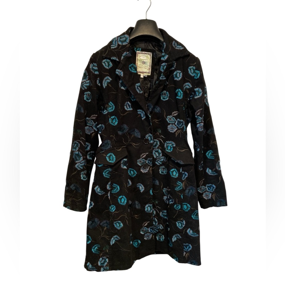 Paparazzi by Biz Embroidered Coat Size S
